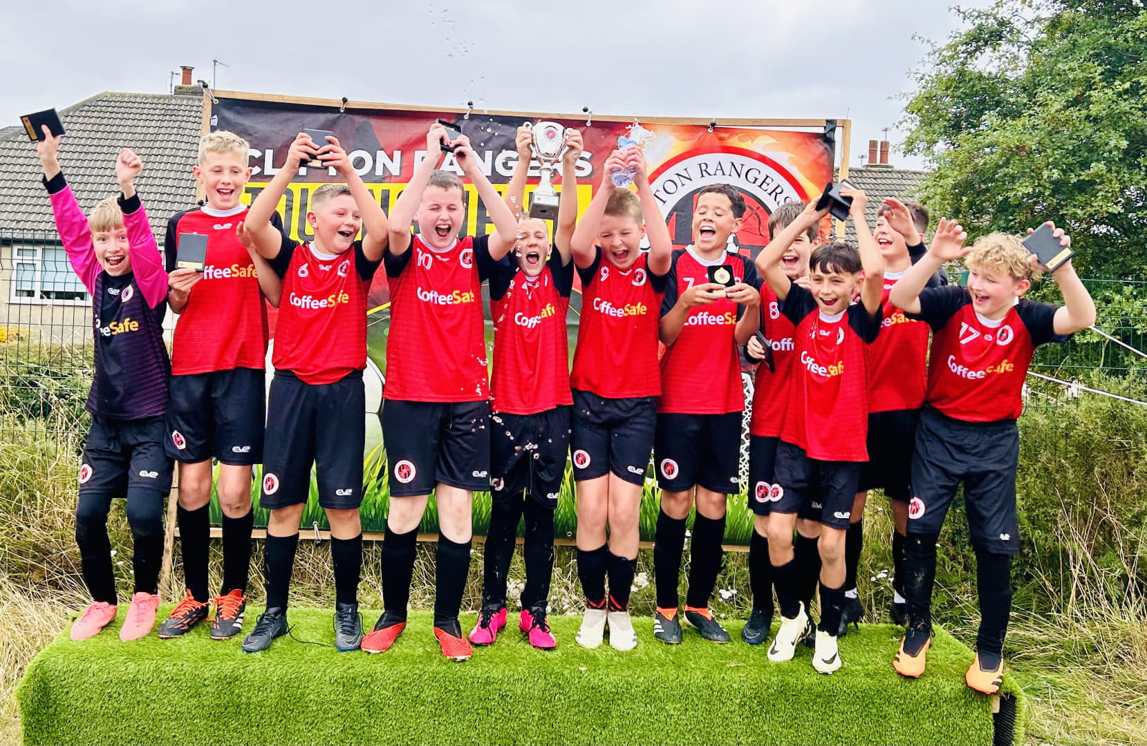 clifton rangers yfc